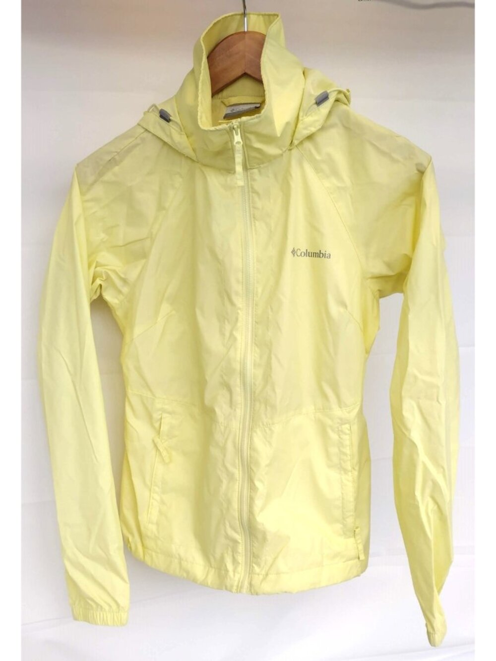 Columbia Yellow Rain Shell Windbreaker Lightweight Packable Jacket Women's XS